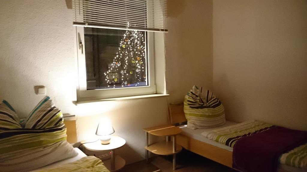 Privatzimmer Fuerth Zentrum Exterior foto